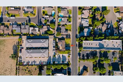 100 Pedras Rd, Turlock, CA 95382 - Photo 40
