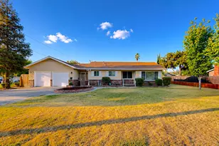 100 Pedras Rd, Turlock, CA 95382 - Photo 4