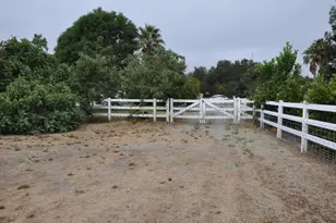 1900 Riedel Ct, San Martin, CA 95046 - Photo 20