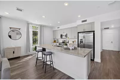 5925 Charlotte Dr 201, San Jose, CA 95123 - Photo 8