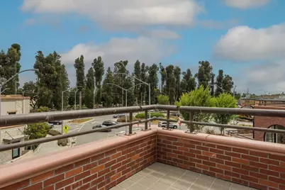 345 Lorton Ave 304, Burlingame, CA 94010 - Photo 18