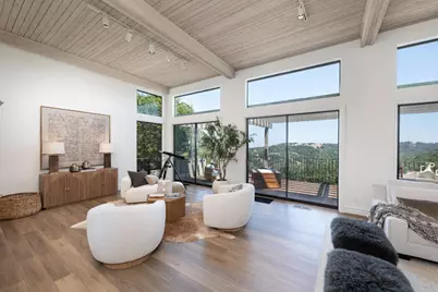 2 Franciscan Rdg, Portola Valley, CA 94028 - Photo 12