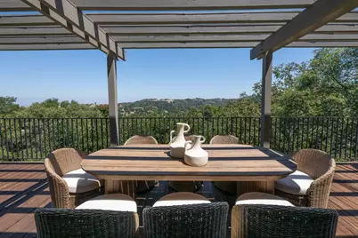 2 Franciscan Rdg, Portola Valley, CA 94028 - Photo 36