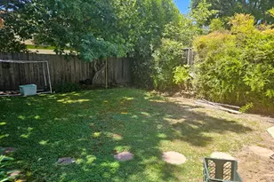 723 Hamilton Ave, Palo Alto, CA 94301 - Photo 18