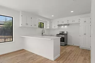 18 Hawthorne Ave, Watsonville, CA 95076 - Photo 8