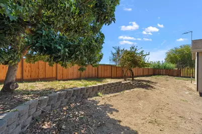 18 Hawthorne Ave, Watsonville, CA 95076 - Photo 22