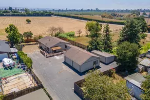 18 Hawthorne Ave, Watsonville, CA 95076 - Photo 24