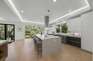 15477 One Oak Ln, Monte Sereno, CA 95030 - Photo 12