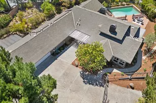 35 Silk Tree Pl, Hillsborough, CA 94010 - Photo 74