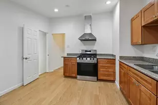 10081 Kenilworth Way, San Jose, CA 95127 - Photo 12