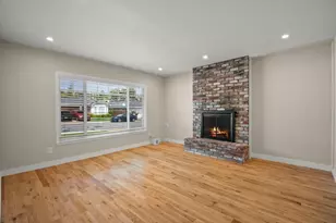 20 Robin Way, San Carlos, CA 94070 - Photo 6