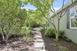 699 Oregon Ave, Palo Alto, CA 94301 - Photo 30