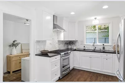 699 Oregon Ave, Palo Alto, CA 94301 - Photo 12