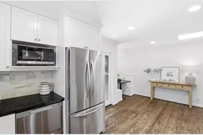 699 Oregon Ave, Palo Alto, CA 94301 - Photo 14