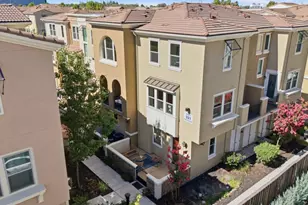 329 Expedition Ln, Milpitas, CA 95035 - Photo 2
