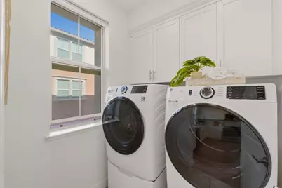 1065 Darwin Ter 3, Sunnyvale, CA 94085 - Photo 20