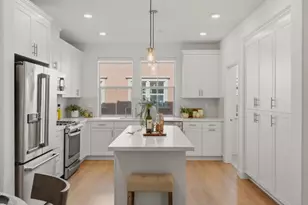 1065 Darwin Ter 3, Sunnyvale, CA 94085 - Photo 16