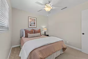 8437 Wayland Ln, Gilroy, CA 95020 - Photo 24