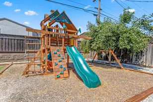 8437 Wayland Ln, Gilroy, CA 95020 - Photo 32