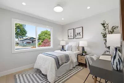 7102 Golden Gate Dr, San Jose, CA 95129 - Photo 20