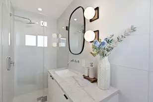 7102 Golden Gate Dr, San Jose, CA 95129 - Photo 16