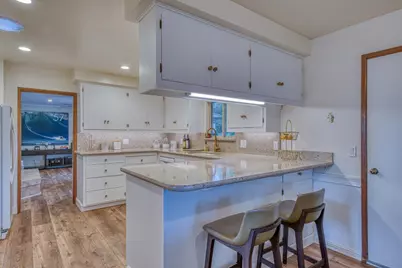 1167 Los Palos Dr, Salinas, CA 93901 - Photo 12