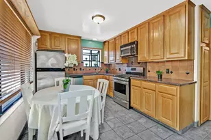 2700 Cottonwood Dr, San Bruno, CA 94066 - Photo 10