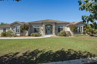 945 Union Rd, Hollister, CA 95023 - Photo 2