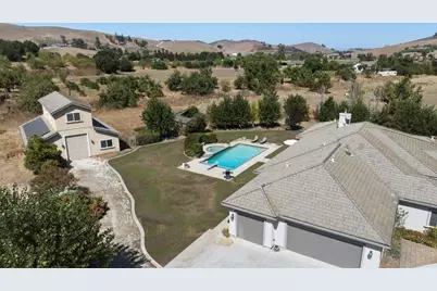 945 Union Rd, Hollister, CA 95023 - Photo 52