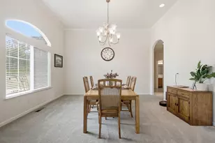 945 Union Rd, Hollister, CA 95023 - Photo 6