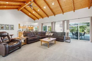 945 Union Rd, Hollister, CA 95023 - Photo 16