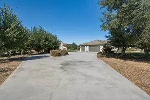 945 Union Rd, Hollister, CA 95023 - Photo 42