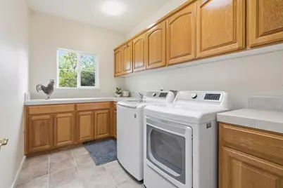945 Union Rd, Hollister, CA 95023 - Photo 24