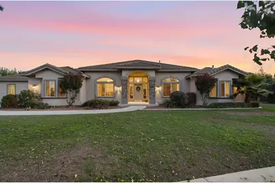 945 Union Rd, Hollister, CA 95023 - Photo 1