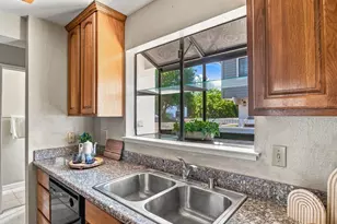 6915 Chantel Ct, San Jose, CA 95129 - Photo 8