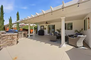 1490 Sonnys Way, Hollister, CA 95023 - Photo 32
