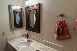 7040 Valley Forge Dr, Gilroy, CA 95020 - Photo 16