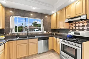 553 Laswell Ave, San Jose, CA 95128 - Photo 10
