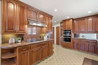 886 Heather Dr, San Carlos, CA 94070 - Photo 16