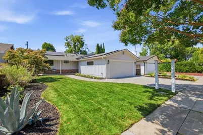 1622 Pecan Ct, Redwood City, CA 94061 - Photo 2