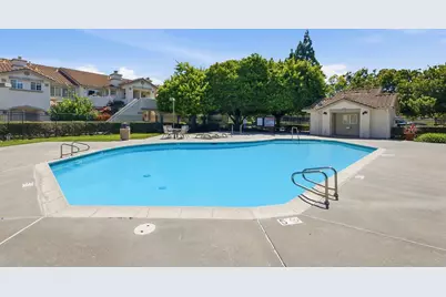 1306 Tea Rose Cir, San Jose, CA 95131 - Photo 18
