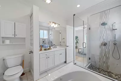 6448 Bollinger Rd, San Jose, CA 95129 - Photo 32