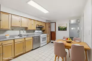 2740 38th Ave, San Francisco, CA 94116 - Photo 12