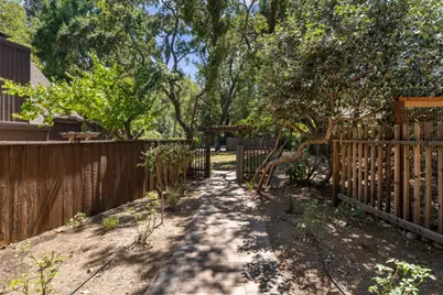 19544 Sky Oaks Way, Los Gatos, CA 95030 - Photo 44