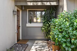 574 Spinnaker Ct, Santa Cruz, CA 95062 - Photo 2