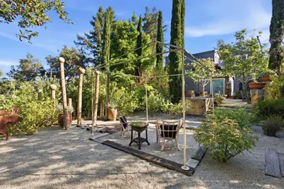 133 Russell Ave, Portola Valley, CA 94028 - Photo 40