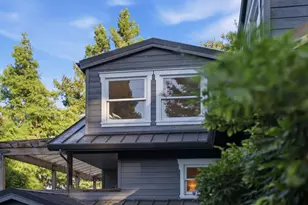 133 Russell Ave, Portola Valley, CA 94028 - Photo 2