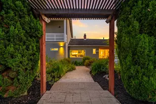 300 De Anza Ave, San Carlos, CA 94070 - Photo 52