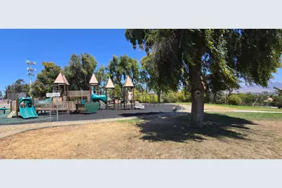 321 Hill St, Hollister, CA 95023 - Photo 38