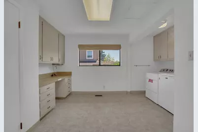685 Oak Park Way, Redwood City, CA 94062 - Photo 20
